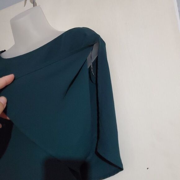 Forever 21 romper   - Picture 8 of 13